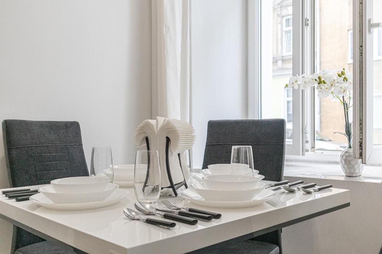 Homelike 2Br Apt Near U1 Reumannplatz - 9 Min To Center Vienna Luaran gambar