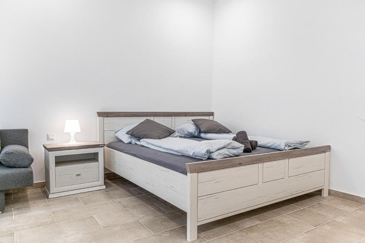Homelike 2Br Apt Near U1 Reumannplatz - 9 Min To Center Vienna Luaran gambar